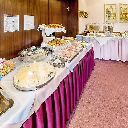 Hotel Altstadt-hotel *