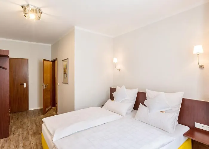 Altstadt-hotel *